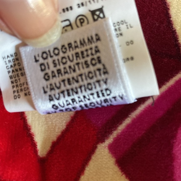 D&G 💯 Cotton Velvet Beautiful Print Skirt Never Used Made in Italy 🇮🇹 - Picture 12 of 16